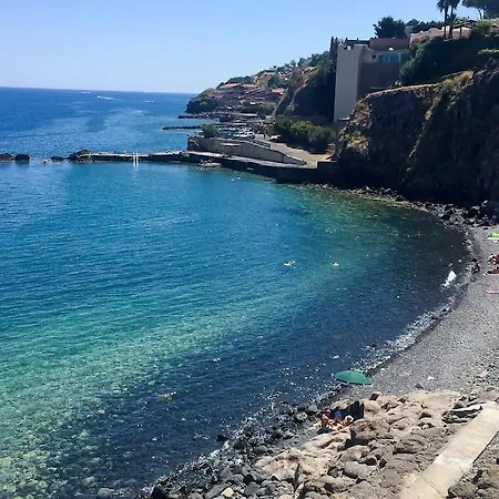 Terrace On The Sea Дом отдыха *